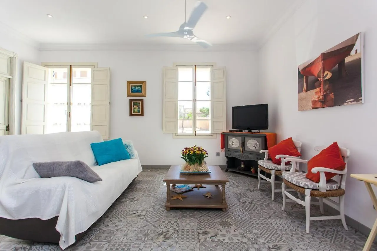 Holiday home Beach House Sa Torre Colonia de Sant Jordi